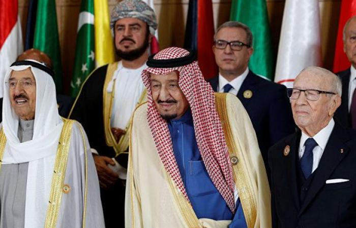تكثيف الزيارات الرسمية بين السعودية والكويت.. هل يعود إنتاج النفط قريبًا في المنطقة المقسومة؟