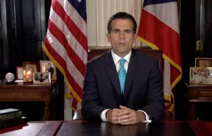 تنحي حاكم بورتوريكو بعد أيام من هجوم ترامب