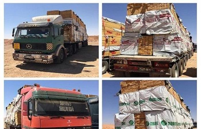 العراق يعيد شحنة خشب مخالفة للأردن