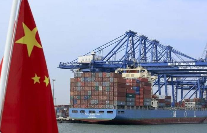 وكالة: الصين تطالب شركاتها بتعليق استيراد المنتجات الزراعية من واشنطن