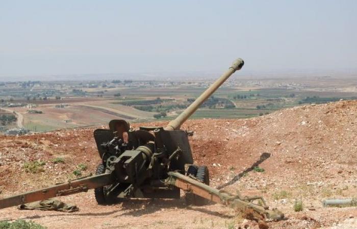 مراسل "سبوتنيك": الجيش السوري على مشارف خان شيخون الاستراتيجية جنوب إدلب