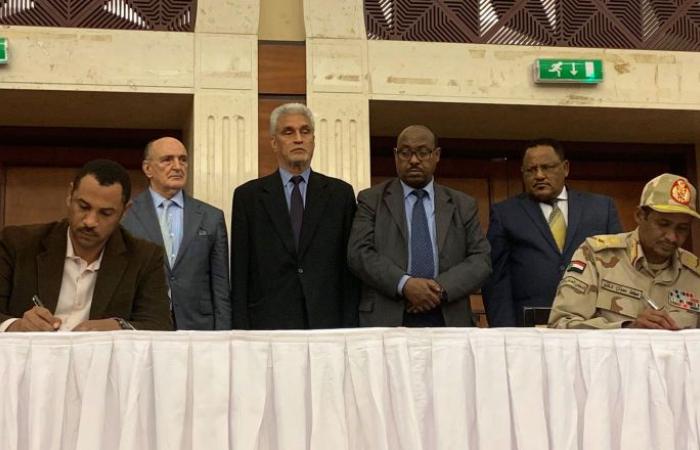 رئيس مفوضية الاتحاد الأفريقي: الاتفاق السياسي في السودان صنيعة كافة الأطراف