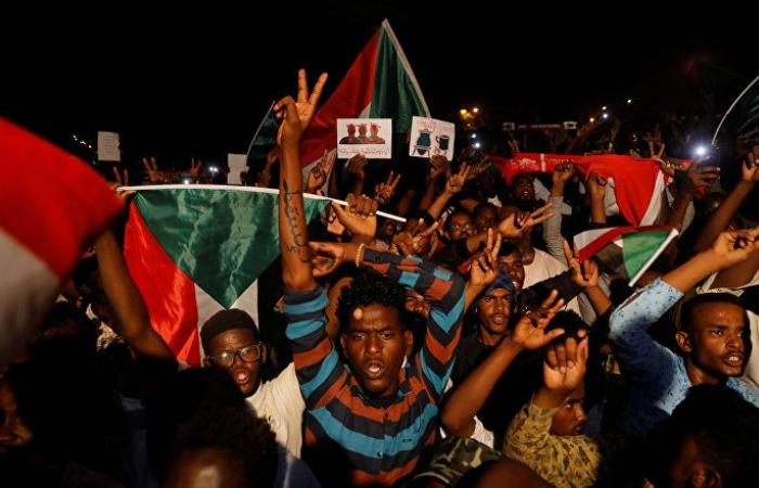 بعد الاتفاق... العسكري السوداني يرحب بترشيح حمدوك لرئاسة الوزراء