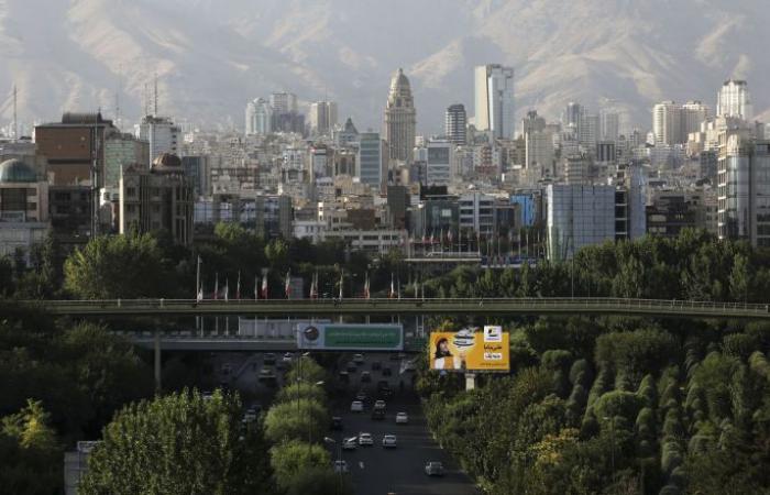 "أنصار الله" تعقد اجتماعا مع سفراء 4 دول أوروبية في طهران
