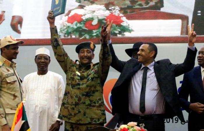 قوى الحرية والتغيير تعتمد ممثليها بالمجلس السيادي في السودان