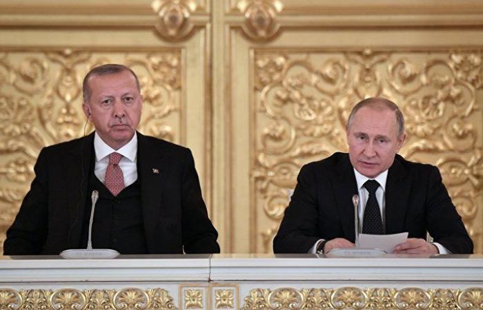 الرئاسة التركية: أردوغان سيجري اتصالا هاتفيا مع بوتين لبحث الوضع في إدلب