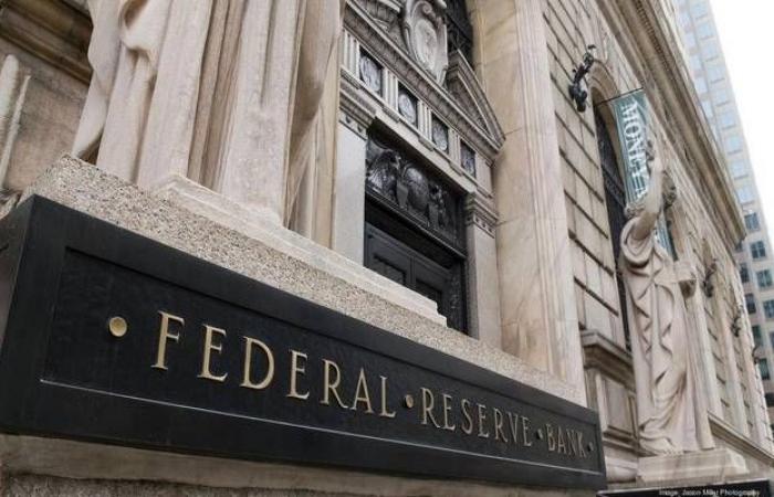 الفيدرالي: خفض الفائدة في يوليو لا يعني التحول لدورة تيسيرية