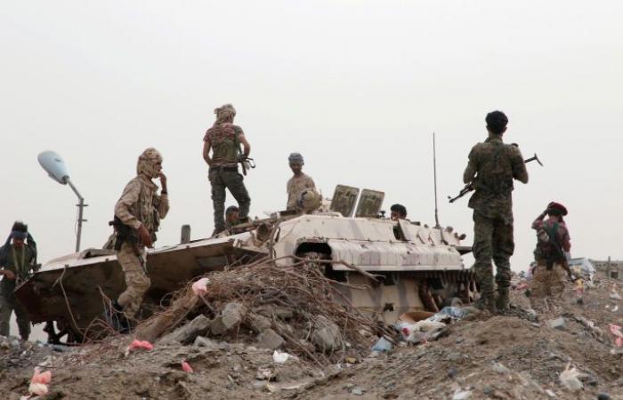 محافظ شبوة يصدر توجيهات إلى الجيش اليمني بعد السيطرة على مدينة عتق