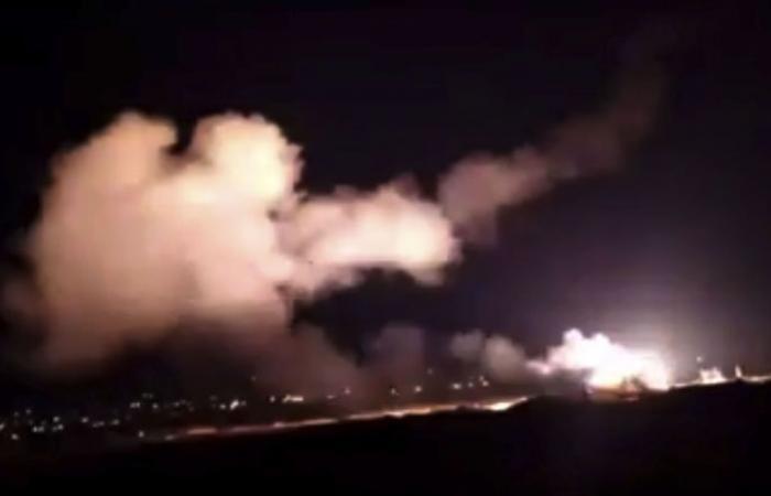 سماع دوي انفجارات جنوب العاصمة السورية دمشق والدفاعات الجوية تتصدى لأهداف معادية