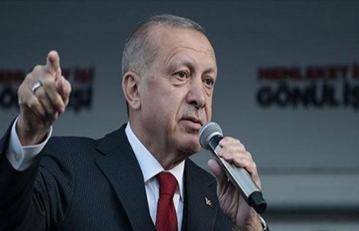 أردوغان يتحدث عن اللاجئين ويحذر من سيناريو حلب في إدلب