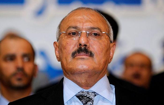صحيفة: الخط السري للراحل علي عبدالله صالح ينقل مكالمات "أنصار الله"