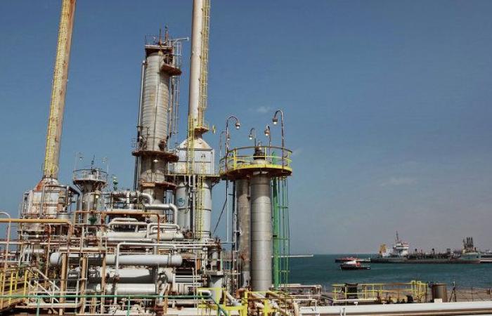 مؤسسة النفط الليبي تحذر من انخفاض إنتاج النفط الخام في البلاد