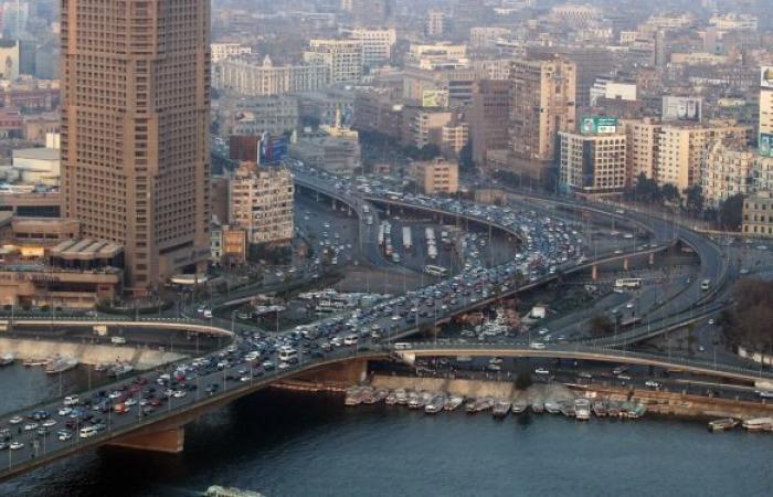 صحيفة: الحكومة المصرية تجري تقييما للموظفين تمهيدا لخطوة مهمة