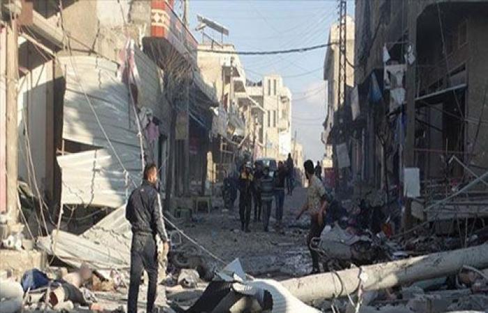 بالفيديو : سوريا.. مقتل 11 مدنيًا في هجمات للنظام وروسيا على إدلب