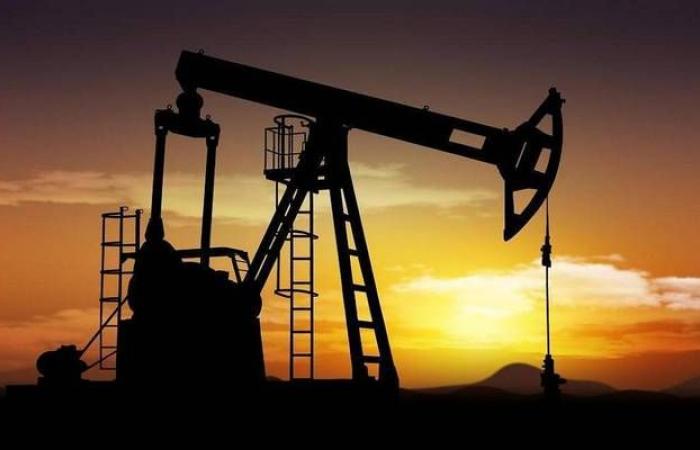 مسح: إنتاج أوبك النفطي يرتفع 150 ألف برميل خلال مارس