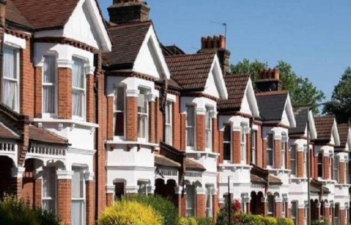 نمو أسعار المنازل البريطانية بأسرع وتيرة في 26 شهراً