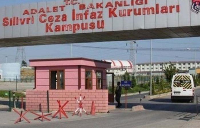 تركيا.. معتقلون سياسيون يُضربون عن الطعام في سجن "سليفري"