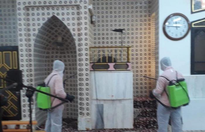 "الحسني": لا حالات "كورونا" في جامع عنيكر بالقوز.. وتوقف الصلاة للتعقيم فقط