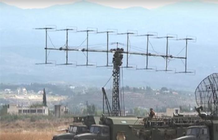الدفاع الروسية تعلن إحباط هجوم مسلحين على قاعدة حميميم في سوريا