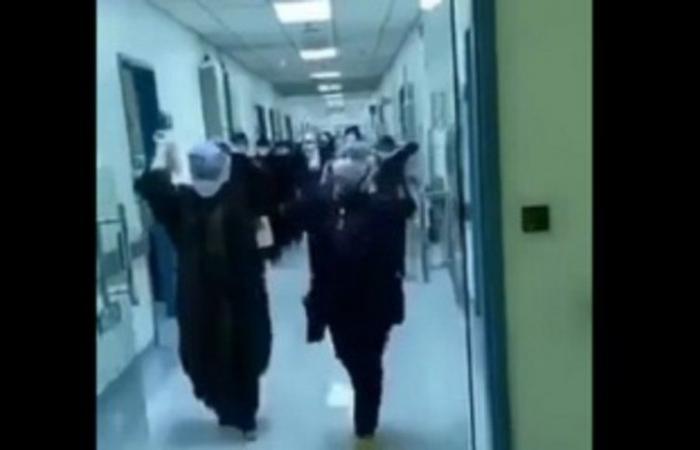 شاهد .. فرحة الكوادر الطبية في مدينة الملك سعود بإغلاق أجنحة العزل بعد تراجع إصابات كورونا