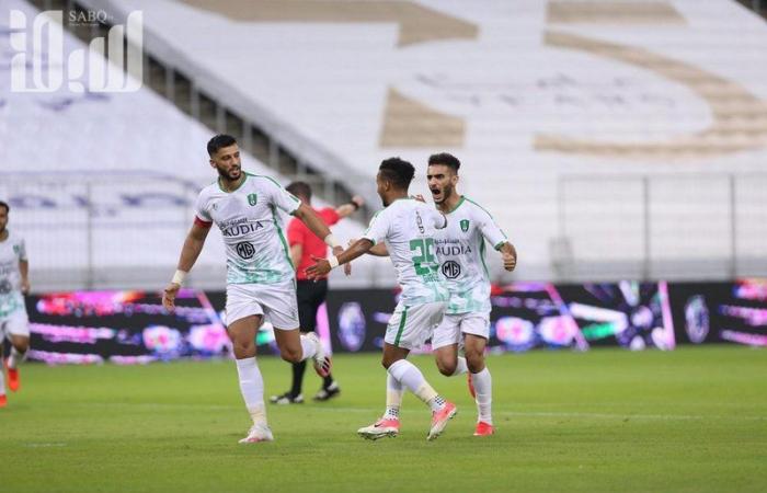 بثنائية في مرمى الهلال.. الأهلي يحسم "الكلاسيكو" ويشعل المنافسة على اللقب