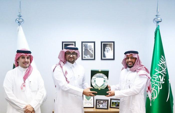 بمجمع الأمير فيصل بن فهد.. اتحاد البولو يوقّع اتفاقية لتصميم كأس وجوائز بطولاته الأولى للمحترفين