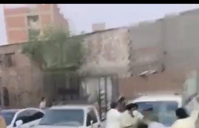 فيديو "مشاجرة جدة" ينتهي بضبط المتورّطين.. 6 باكستانيين والسبب "خلاف سابق"