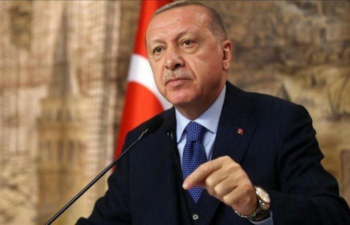 وانقلبت "العقيدة الزرقاء".. هنا نكسات وفضائح "أردوغان" التي هزّت تركيا
