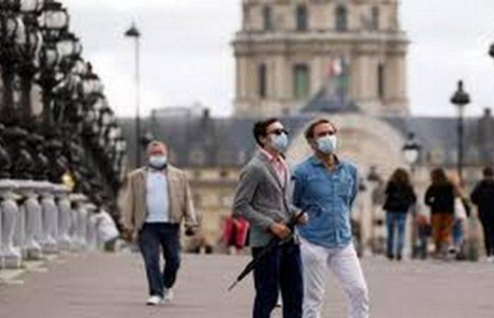 فرنسا تفرض حجرًا صحيًا حسب المناطق لوقف انتشار "كورونا"