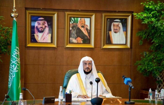 وزير الشؤون الإسلامية: منتدى القيم الدينية يبرز دور المملكة في الحوار العالمي