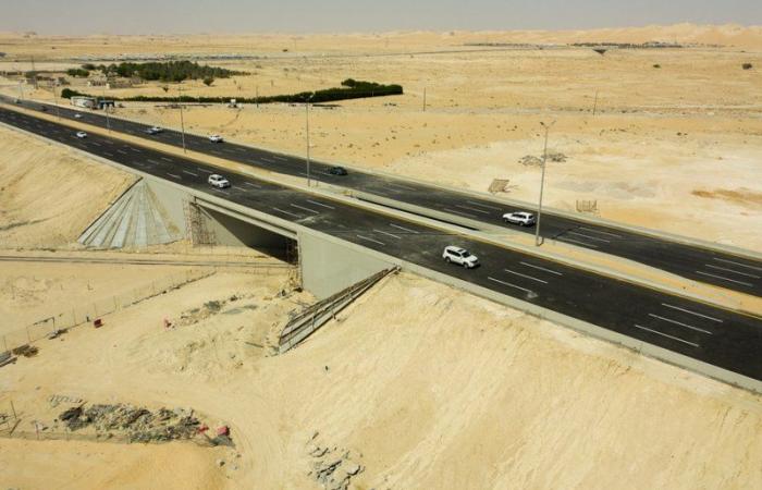 بالصور.. افتتاح جسر مدخل الهفوف أمام حركة المرور