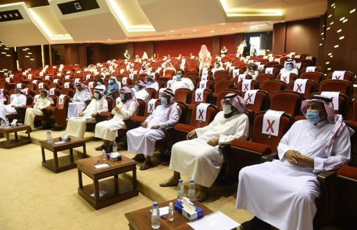 "أمانة الرياض" تكرم موظفيها المتقاعدين وتعّرفهم بـ"الآلية المتبعة لإنهاء إجراءات التقاعد"