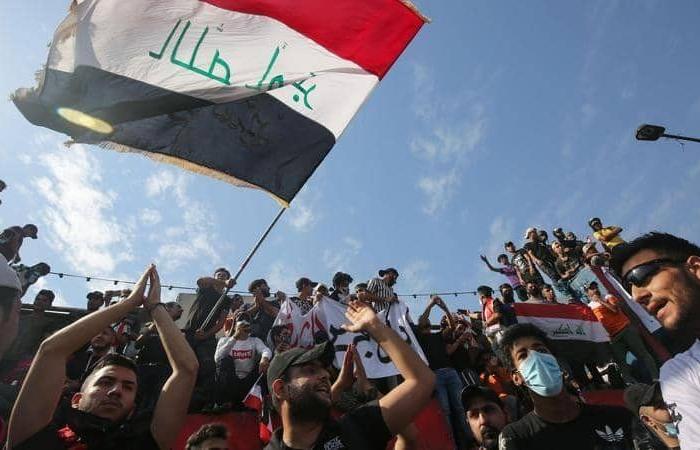 في ذكرى الانتفاضة الشعبية.. آلاف العراقيين يحتجون ضد الفساد بساحة التحرير