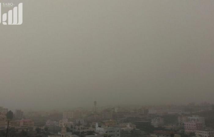 "الأرصاد": تتأثر منطقتا مكة والمدينة بالعوالق الترابية التي تحد من مدى الرؤية الأفقية