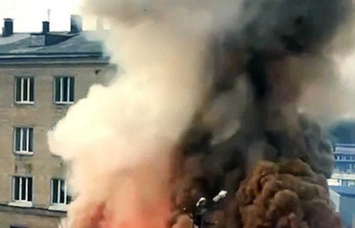 بالفيديو.. لحظة انفجار محطة أوكسجين بمستشفى في روسيا