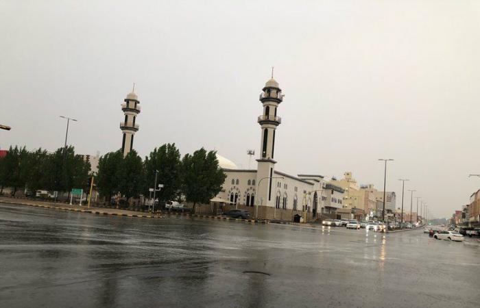 أمطار مكة.. شملت معظم الأحياء و"سبق" توثق و"المدني" يطالب بالحذر