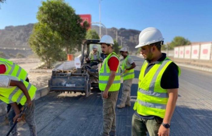 البرنامج السعودي ينفذ عددًا من المشروعات لتنمية وإعمار ما خلفه الحوثي من دمار باليمن