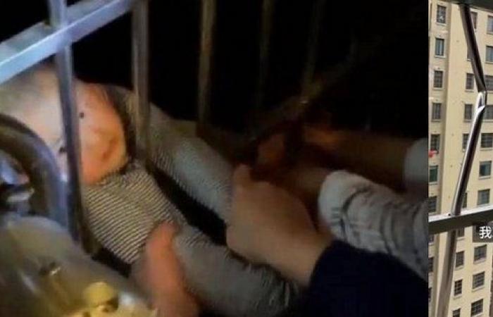 فيديو مخيف.. كيف نجا طفل أثناء سقوطه من الطابق الـ13؟