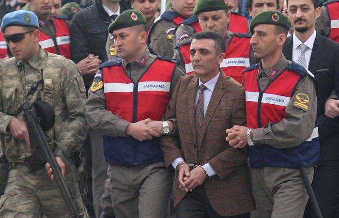 أبرز المحاكمات.. تركيا تسجن 500 متهم مدى الحياة لمشاركتهم في الانقلاب