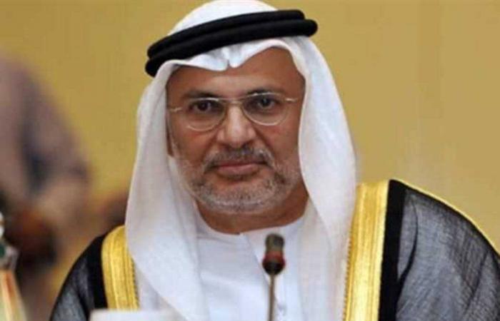 "قرقاش": الإمارات تثمّن جهود الكويت وتدعم مساعي السعودية لحل الخلاف الخليجي