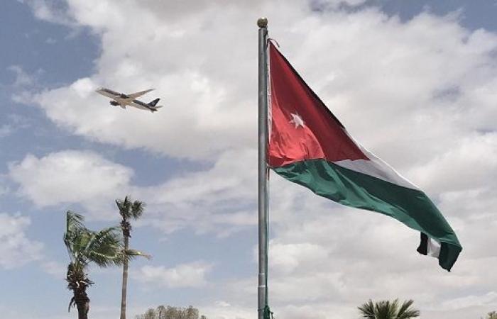 الأردن  : لا نية لإغلاق مطارات الأردن أمام حركة السفر