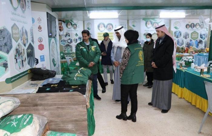 "الرميح" يطلع على جهود "إغاثي الملك سلمان" لدعم اللاجئين السوريين في مخيم الزعتري