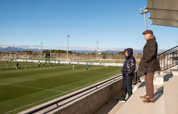 المدير الفني لاتحاد القدم يزور برنامج الابتعاث في إسبانيا