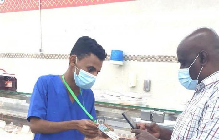 مستشفى "صامطة العام" و"الصحي الجنوبي" ينفذان حملة للتعريف بلقاح كورونا