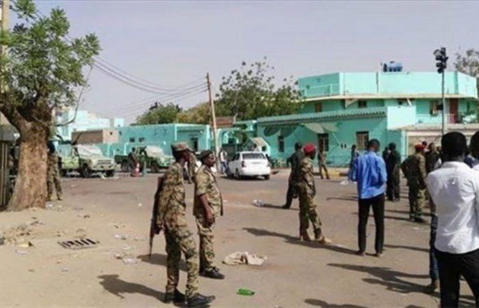 بعد اشتباكات دامية.. السودان يفرض حظراً للتجول في ولاية غرب دارفور