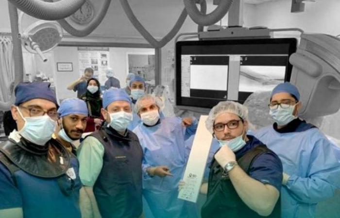إنجاز عالمي.. فريق طبي بـ"الحرس" يجري أول قسطرة "فيستولا" لمريض كلوي