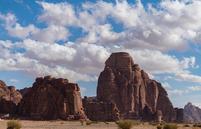 صحراء "حسمى" .. وجهة سياحية مميزة ومقصد رئيس لمحبي "الكشتة"