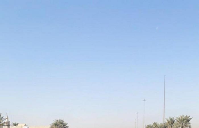 شاهد من الرياض.. الدقة في تنظيم حركة السير بالدائري الشرقي والجنوبي أبطالها رجال المرور