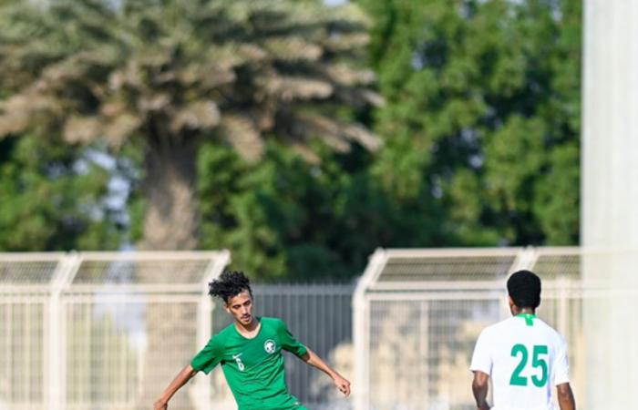 المنتخب السعودي تحت 20 عامًا يختتم معسكر جازان بمناورة بين الفريقين الأبيض والأخضر