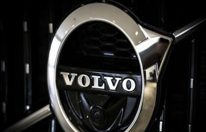 "فولفو" تستهدف وقف بيع سيارات الوقود التقليدي بحلول 2030